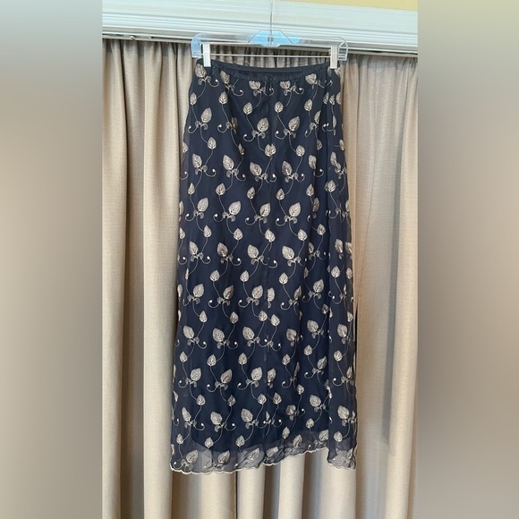 VINTAGE express navy skirt with tan embroidery sz 7/8 - Picture 5 of 7